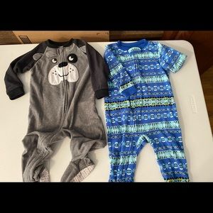 Boys fleece zip pajamas
